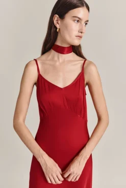 Alice Satin Scarf Red 11 Alice Satin Scarf Red -KILA Clothing Shop A07G001 G03 29676 650px 964px