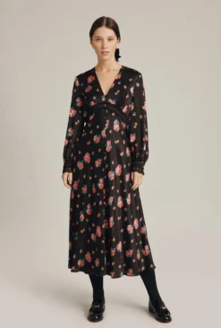 Featured Products 11 Sara Dress Rose Bouquet