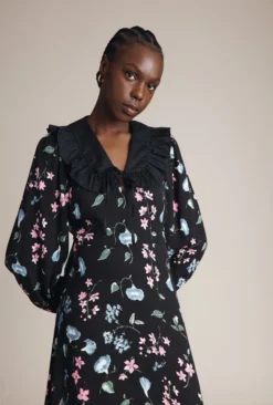 Dixie Dress Black Floral -KILA Clothing Shop D03G021 Z66 23828 650px 964px