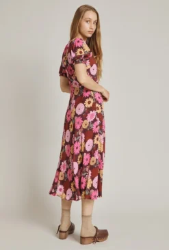 Alisa Dress Pink Woodstock Floral -KILA Clothing Shop D04G030 Z17 24460 650px 964px