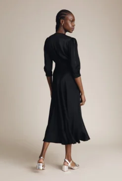 Madison Satin Midi Dress Black -KILA Clothing Shop D05G001 A01 25308 650px 964px