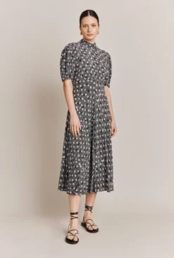 Luella Crepe Midi Dress Black Shadow Daisy -KILA Clothing Shop D06G010A Z35 27217 650px 964px