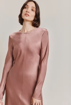 Mari Satin Midi Dress Midnight Mauve 7 Mari Satin Midi Dress Midnight Mauve -KILA Clothing Shop D06G041 L93 28935 650px 964px