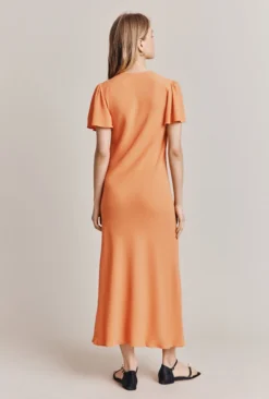 Laura Crepe Midi Dress Orange -KILA Clothing Shop D06G085 F23 27817 650px 964px
