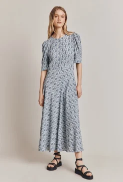 Erika Crepe Midi Dress Blue Paisley -KILA Clothing Shop D06G101 Z60 28350 650px 964px