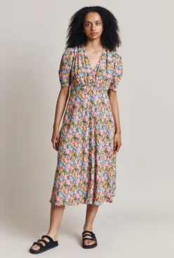 Lucy Crepe Midi Dress Sunshine Floral 8 Lucy Crepe Midi Dress Sunshine Floral -KILA Clothing Shop D06G102 Z61 28421 650px 964px