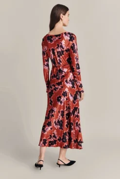 Christine Satin Midi Dress Rust Ikat Print -KILA Clothing Shop D07G025 Z74 29422 650px 964px