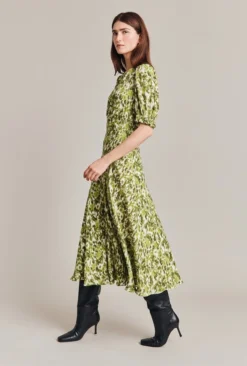 Lainey Crepe Midi Dress Green Ikat -KILA Clothing Shop D07G027 Z76 28785 650px 964px