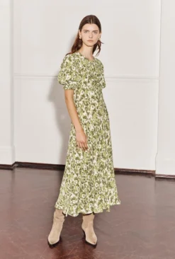 Lainey Crepe Midi Dress Green Ikat -KILA Clothing Shop D07G027 Z76 28960 650px 964px