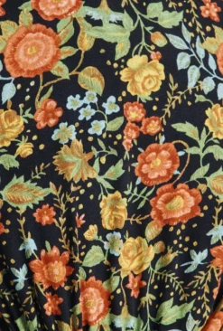 Sarah Crepe Midi Dress Classic Floral -KILA Clothing Shop D07G052 Z09 29555 650px 964px