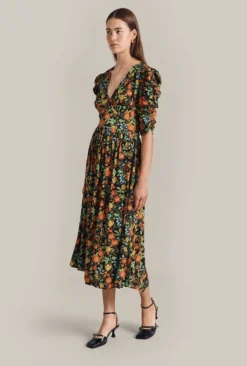 Sarah Crepe Midi Dress Classic Floral -KILA Clothing Shop D07G052 Z09 29580 650px 964px