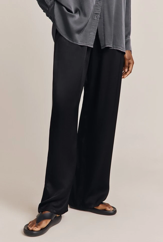 Imogen Satin Wide Leg Trouser Black 5 Imogen Satin Wide Leg Trouser Black - Image 5