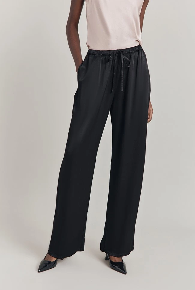 Imogen Satin Wide Leg Trouser Black 3 Imogen Satin Wide Leg Trouser Black - Image 3