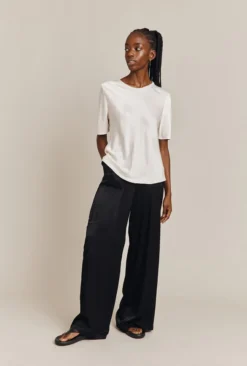 Ivy Satin Top Ivory -KILA Clothing Shop Q06G008A M12 26648 650px 964px