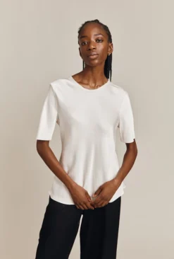 Ivy Satin Top Ivory -KILA Clothing Shop Q06G008A M12 26651 650px 964px