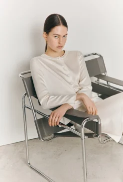 Efie Satin Long Sleeve Blouse Ivory -KILA Clothing Shop Q06G010 M12 26998 650px 964px