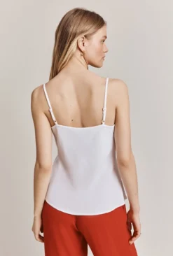 Holly Crepe Cami Top White -KILA Clothing Shop Q06G016 C01 28296 650px 964px