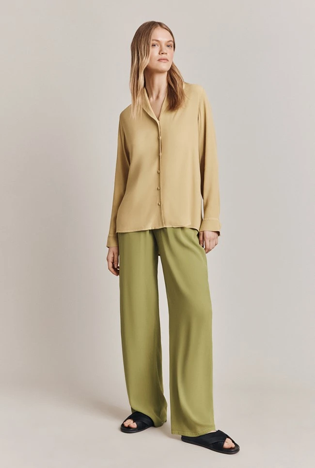 Aimee Crepe Shirt Pea Green 3 Aimee Crepe Shirt Pea Green - Image 3