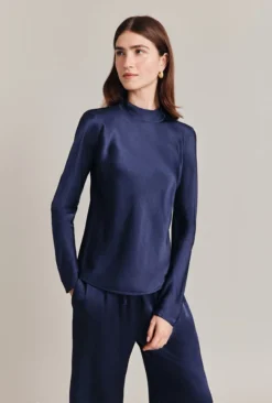 Mika Satin Turtleneck Top Navy 9 Mika Satin Turtleneck Top Navy -KILA Clothing Shop Q07G002 K10 28818 650px 964px
