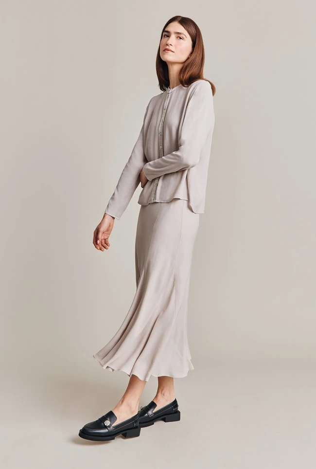 Phoebe Crepe Skirt Beige Pearly 3 Phoebe Crepe Skirt Beige Pearly - Image 3