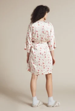 Alexa Satin Robe Vintage Rose 9 Alexa Satin Robe Vintage Rose -KILA Clothing Shop Z01G006CK Y92 20797 650px 964px